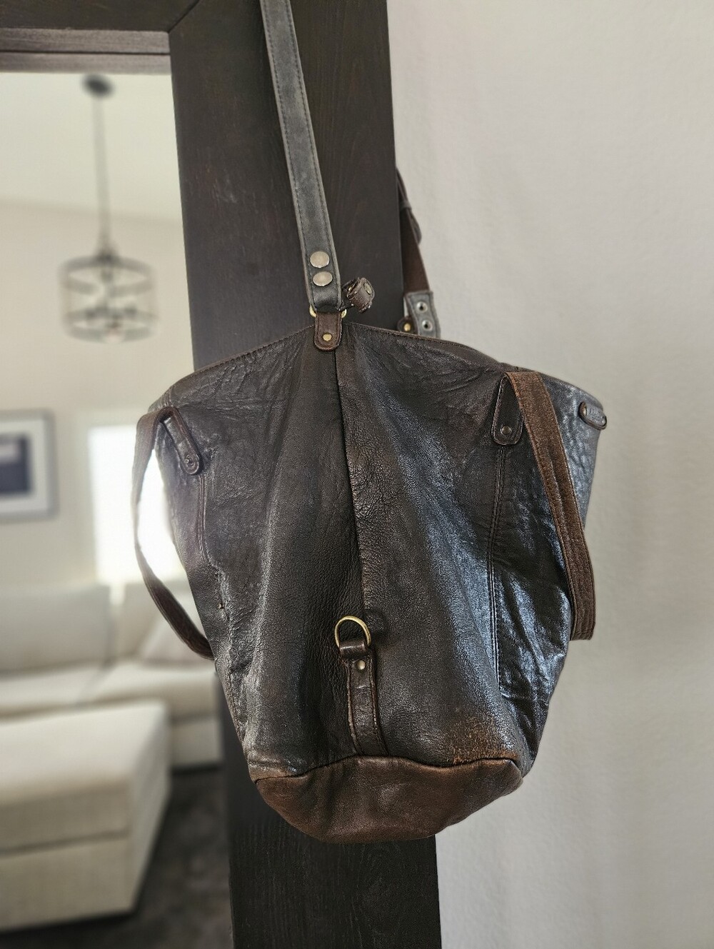 Oversized Leather Tote Bag - Picture 7 of 12